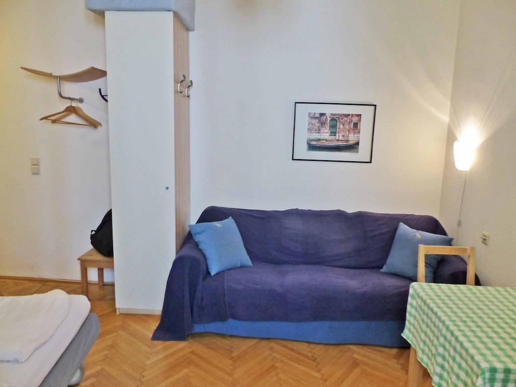 Apartment Naschmarkt Viyana Oda fotoğraf